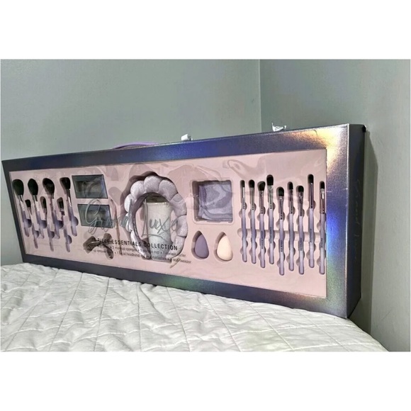 Grand Luxe 25 Piece Essentials Collection MakeUp Brushes Headband Tik Tok Viral - Picture 3 of 13